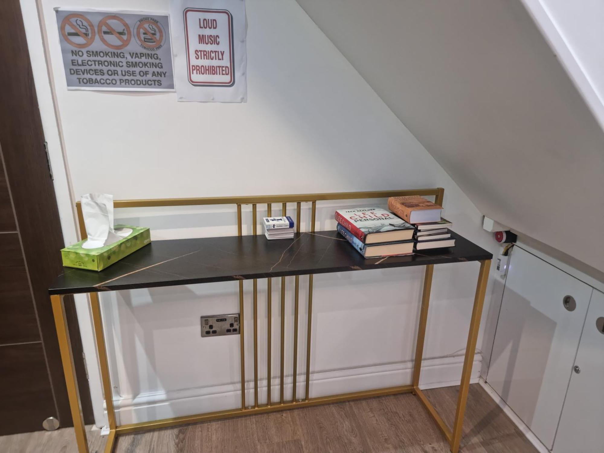 Ferienhaus Uniq 3 Bedroom House In Watford ,15min To London Euston , Close To Harry Potter *